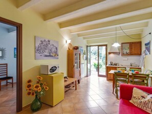 House | Dining