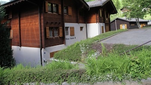 Unclassified image, 3 of 16, button - Valley-view Apartment in Blatten bei Naters With Open Kitchen (Naters)
