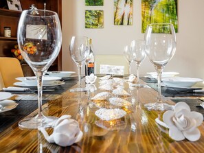 Dining - Comfortable Family Home With Pool and Garden, Covered Grill and Dining Area (Barban)