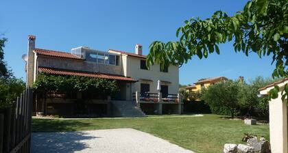 Comfortable Family Home With Pool and Garden, Covered Grill and Dining Area