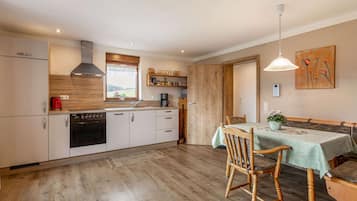 House | Private kitchen | Highchair