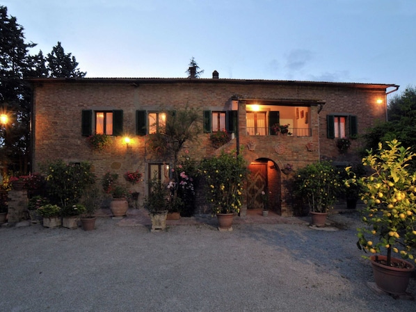 House | Exterior