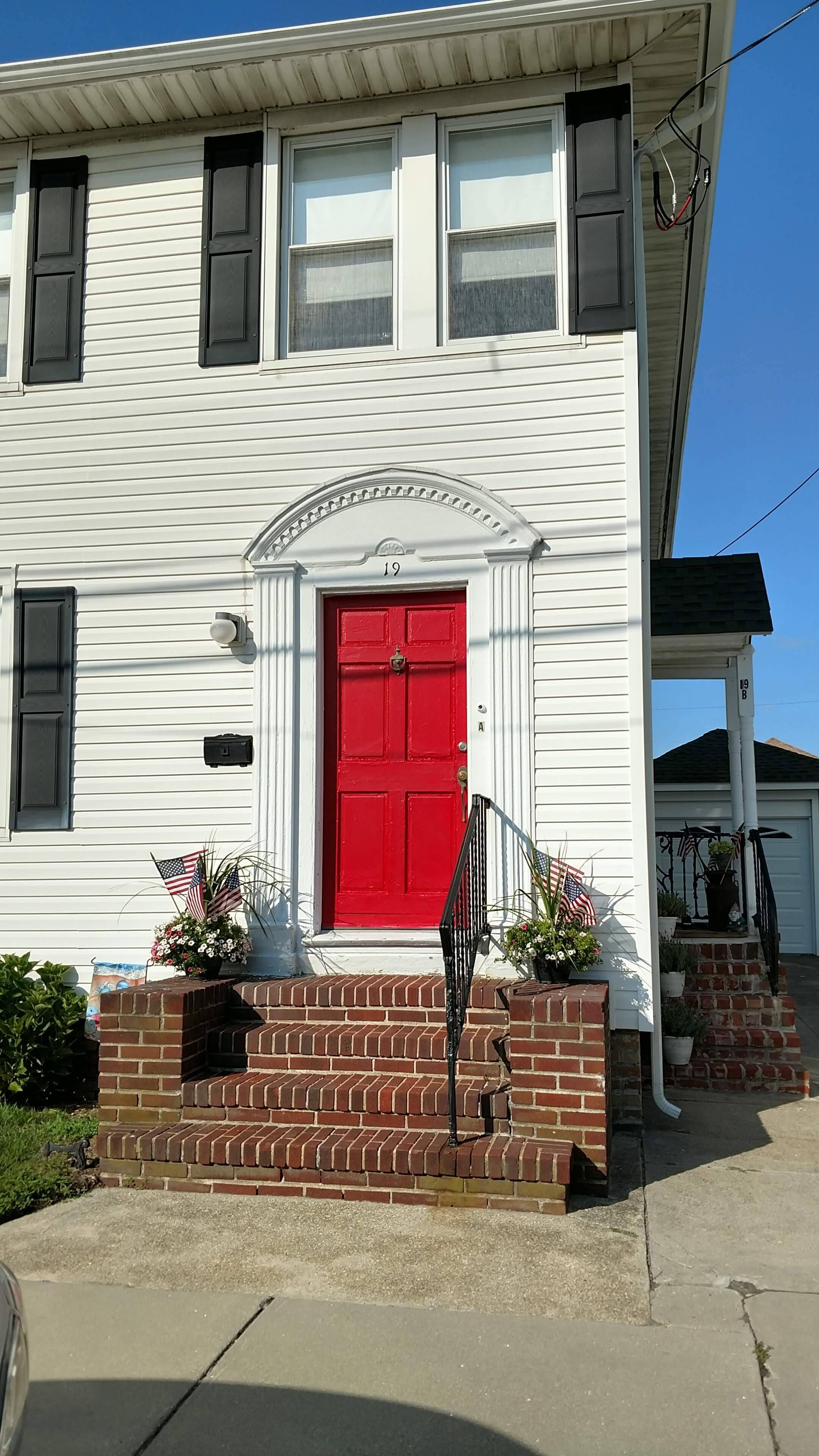 Margate 1st Floor Summer Rental - 2 Blocks to the Beach