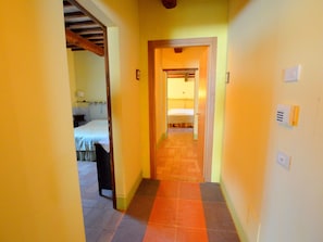 5 bedrooms, individually furnished, bed sheets - Spacious Holiday Home in Umbria With Private Pool (Marsciano)