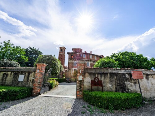 Heritage Apartment in Sandigliano With Garden