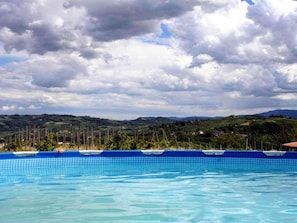 Indoor pool, outdoor pool