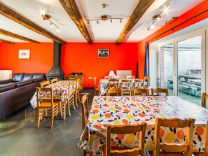 Cottage | Dining - Rustic Estate With Sauna (Nassogne)