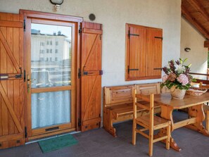 Apartment | Balcony