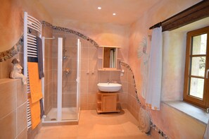 Bathroom - Wundervilla in Hessen in Waldnahe (Voehl)