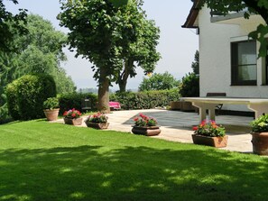 House | Balcony