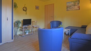 Unclassified image, 4 of 11, button - Simplistic Farmhouse in Brilon-madfeld With Barbecue (Brilon)