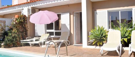 Villa | Pool | Indoor pool, outdoor pool