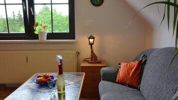 Apartment | Living room