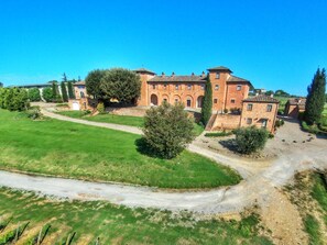 House | Exterior - Belvilla by OYO Orchidea (Montepulciano)