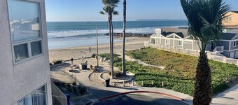 Smuk havudsigt Condo på stranden med pool / spa