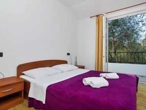 1 bedroom, free internet - Apartment Rubin by Interhome (Hvar/Pokrivenik)