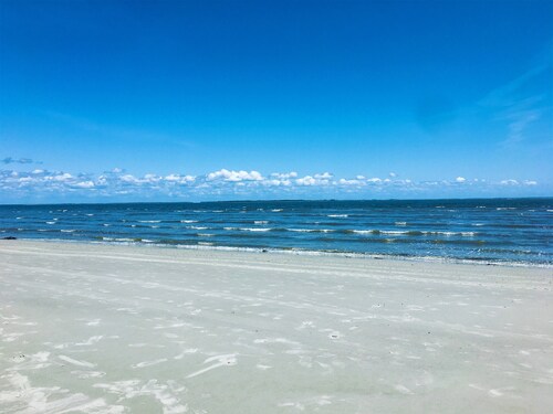 Golf Cart, River and Marsh Views, Oceanfront Community, Beautiful Sunsets