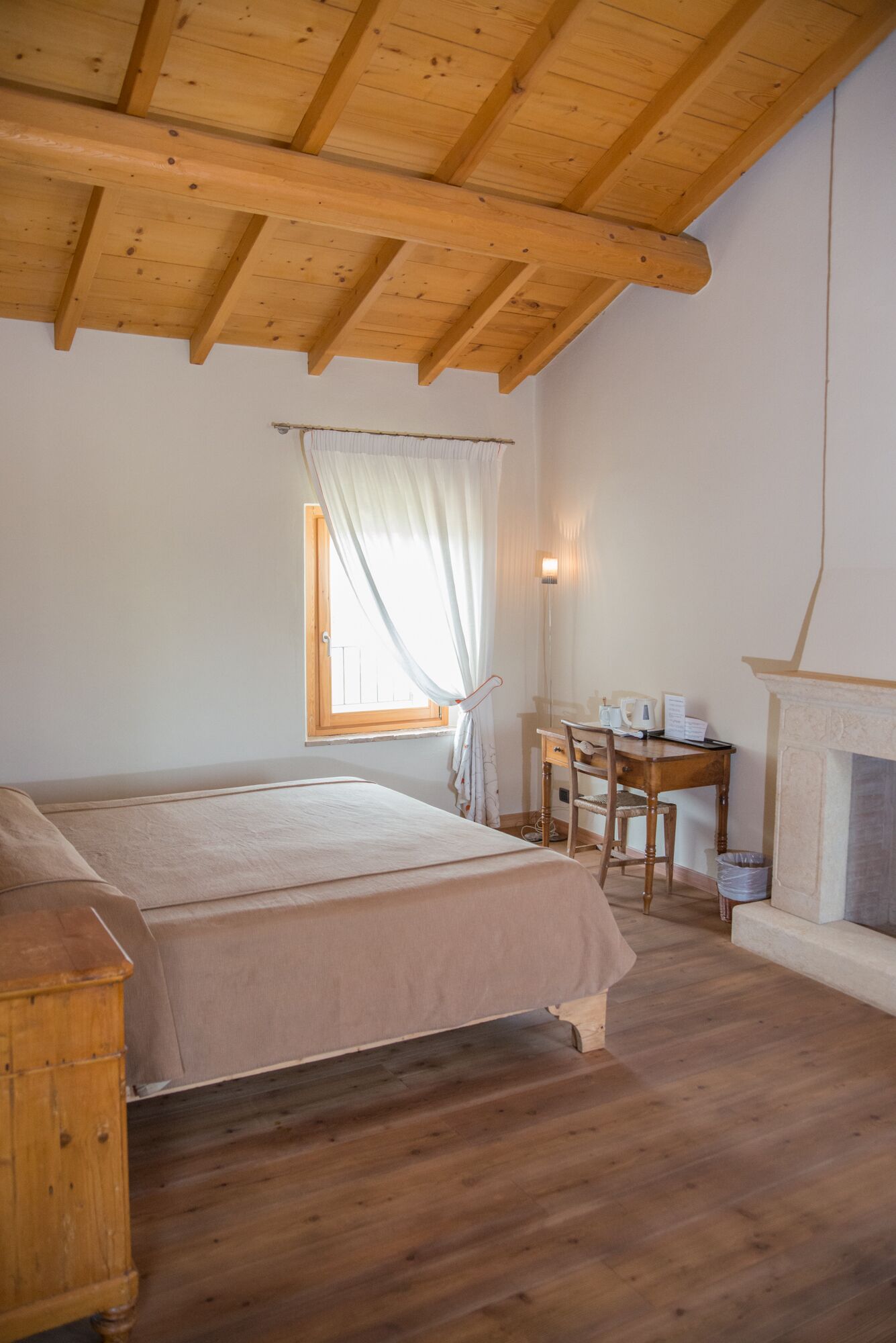 4 Schlafzimmer, Schreibtisch, Bügeleisen/Bügelbrett, kostenloses WLAN