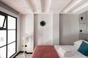2 chambres, fer et planche à repasser, lit parapluie, Wi-Fi