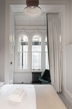 2 bedrooms, iron/ironing board, travel crib, WiFi