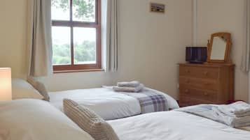 2 bedrooms, free WiFi, bed sheets