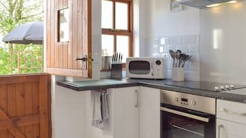 Dishwasher, high chair