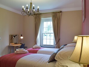 2 chambres, Wi-Fi gratuit, draps fournis