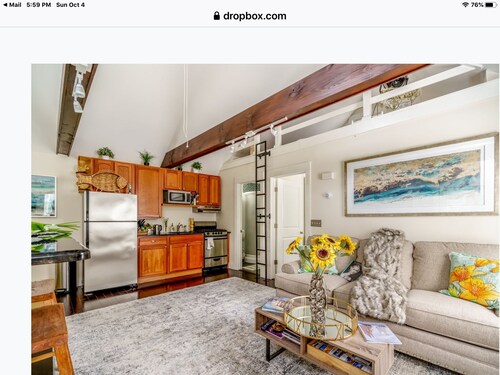  Bellevue Ave Newport Mansions Tennis Hall of Fame Ocean Shopping Restaurants