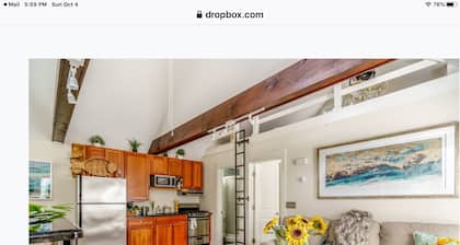 Bellevue Ave Newport Mansions Tennis Hall of Fame Ocean Shopping Restaurants