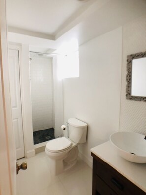 Hair dryer, towels, soap, shampoo - 3 Min walk to train station - 45 Mins to World Trade Center by train.  (Bayonne)