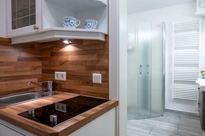 Kühlschrank, Mikrowelle