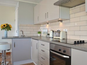 Dishwasher, high chair