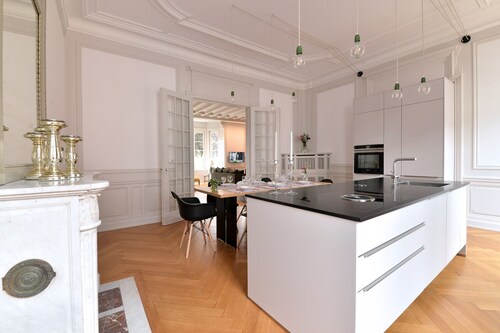 CACHEMIRE , un cocon haute couture pour 6 personnes