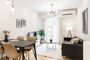 Smart TV, Netflix, libros y servicios de streaming 