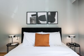 2 habitaciones, tabla de planchar con plancha y wifi gratis 