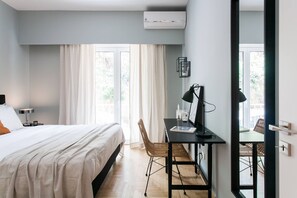 2 bedrooms, iron/ironing board, free WiFi