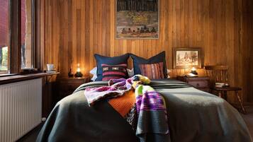 5 bedrooms, Internet, bed sheets