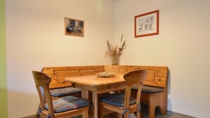 Tempat makan