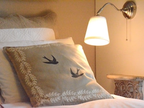 2 bedrooms, individually furnished, bed sheets