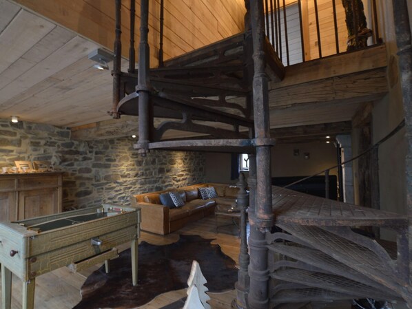 Cottage | Living room - Country Home in Theux With Pool & Sauna (Theux)