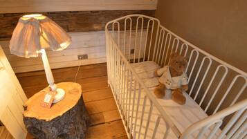 3 bedrooms, individually furnished, bed sheets