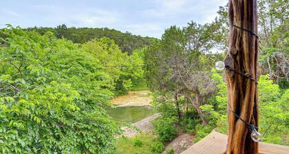 'Cedar Falls Cabin 5': 1/2 Mile to Turner Falls