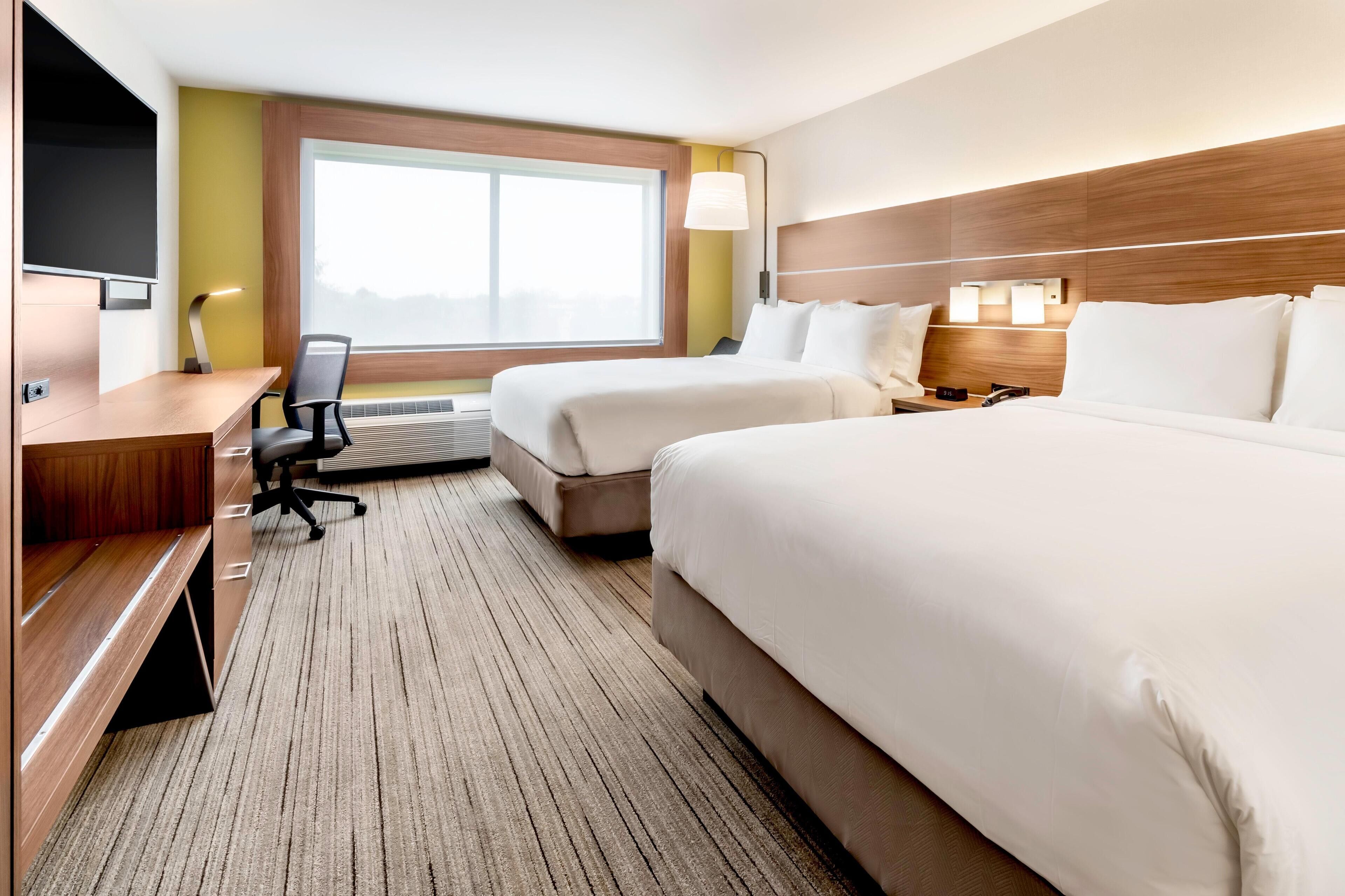 In-room safe, desk, laptop workspace, blackout curtains