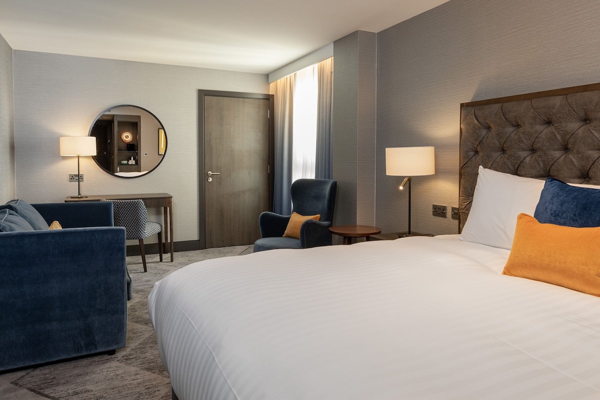 Premium Room, Multiple Beds | 1 bedroom, in-room safe, desk, laptop workspace
