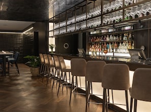 Bar (on property) - voco Edinburgh-Haymarket by IHG (Edinburgh)
