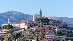 Unclassified image, 3 of 38, button - Pleasant Apartment in Diano Castello With Terrace (Diano Castello)