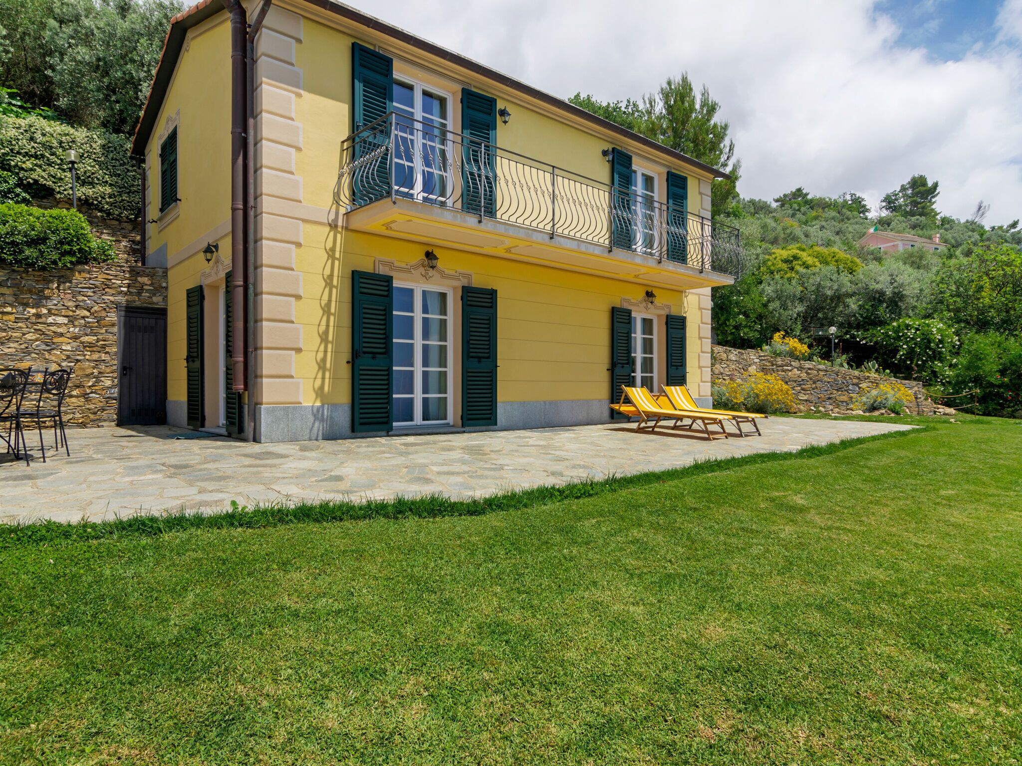 Bahagian luar