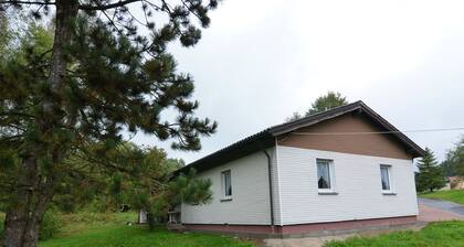 Family Friendly Holiday Home in Fichtelberg near Lake