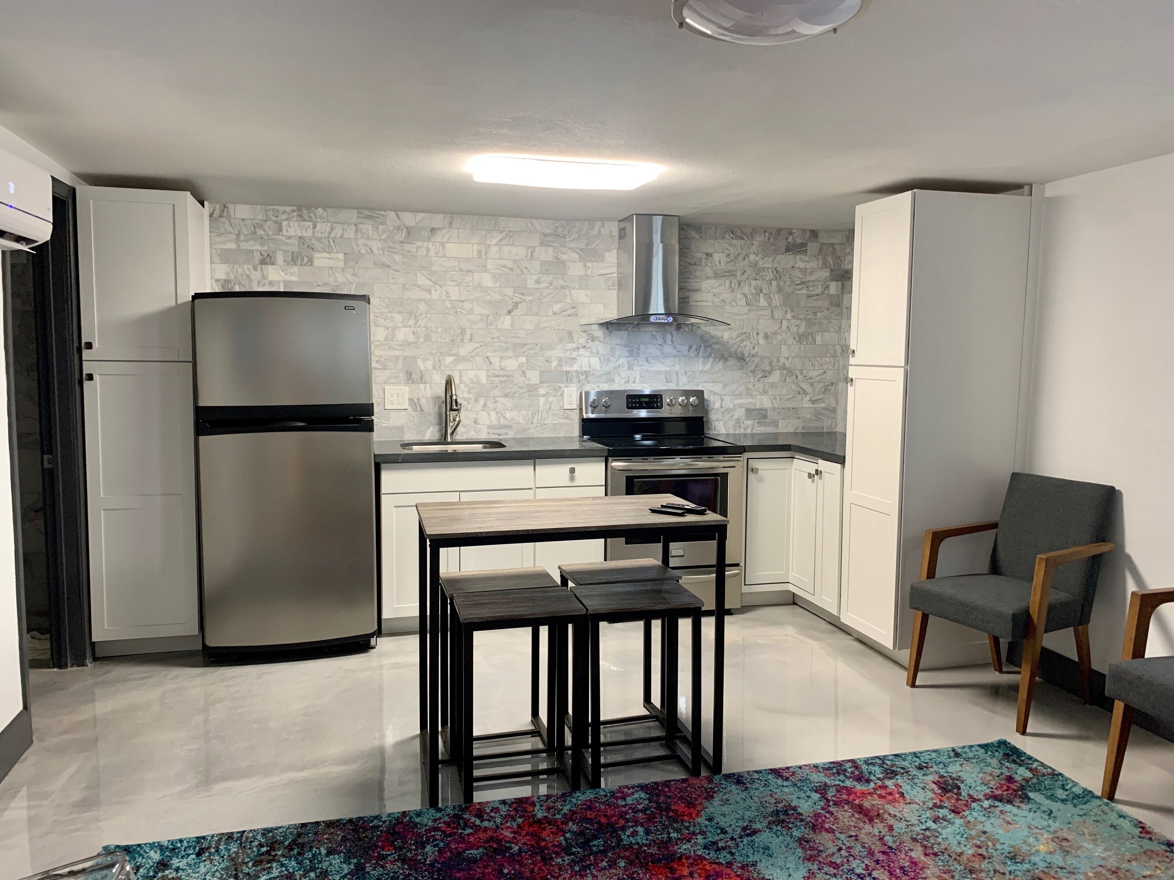 Sparkling Clean, Modern & Private Guest House
