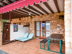 Unclassified image, 5 of 39, button - Lake View Chalet in Lombardy With Swimming Pool (Marone)